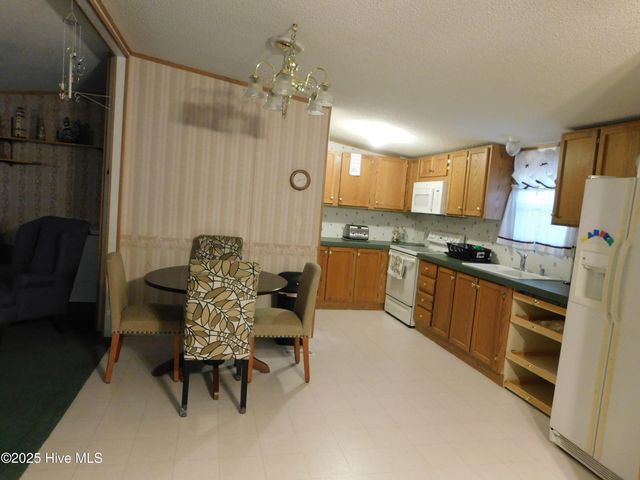 141 W Island Trail, Hertford, NC 27944