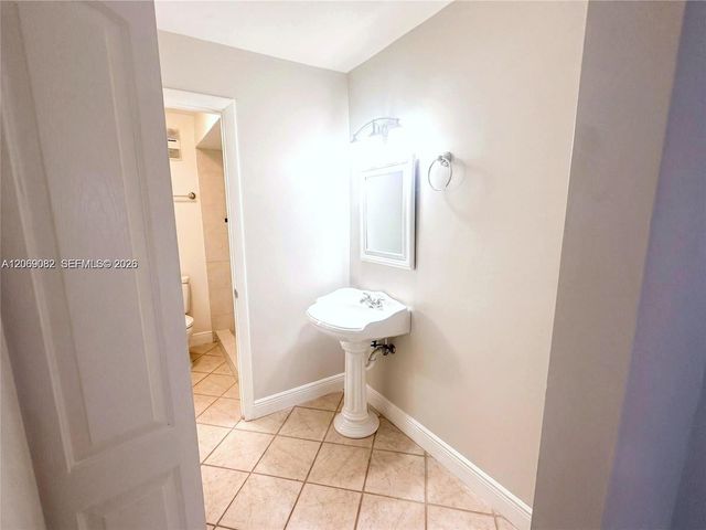13273 SW 110th Terrace 21-1, Miami, FL 33186