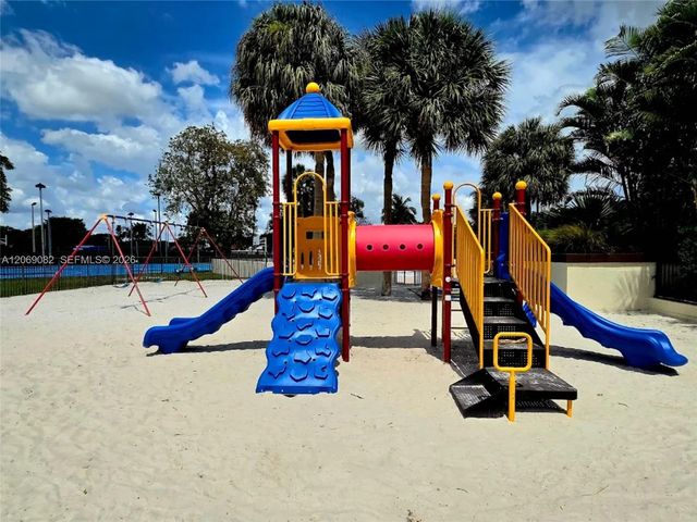 13273 SW 110th Terrace 21-1, Miami, FL 33186
