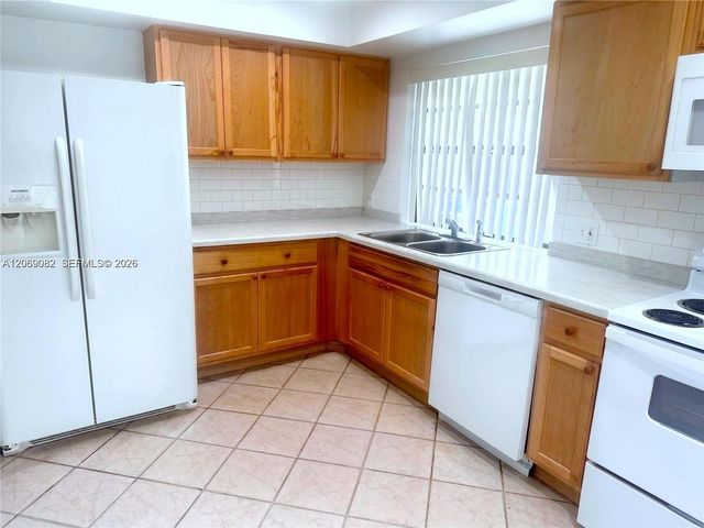 13273 SW 110th Terrace 21-1, Miami, FL 33186