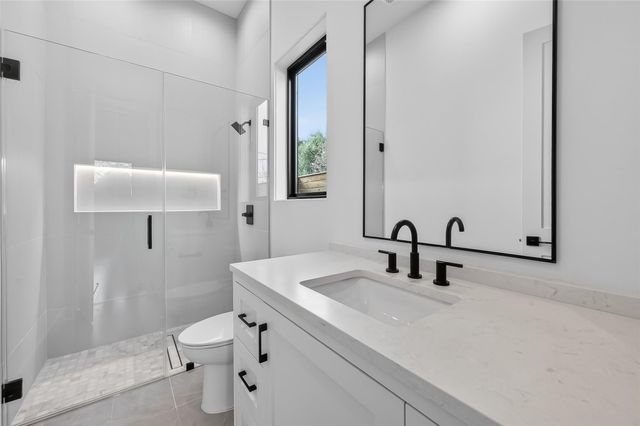 6534 Corbin Street, Houston, TX 77055