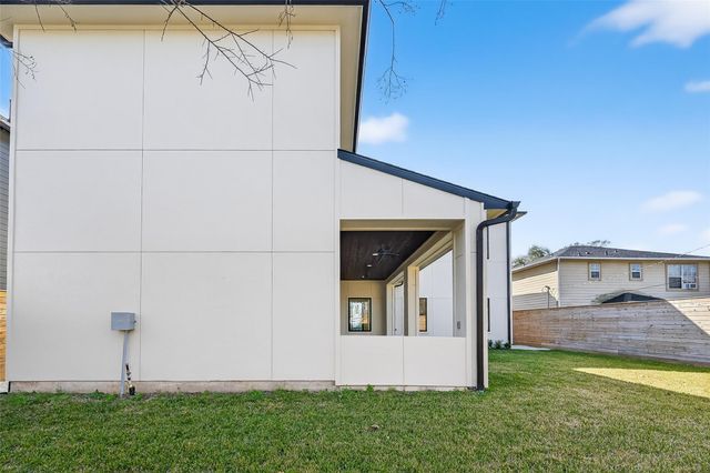 6534 Corbin Street, Houston, TX 77055