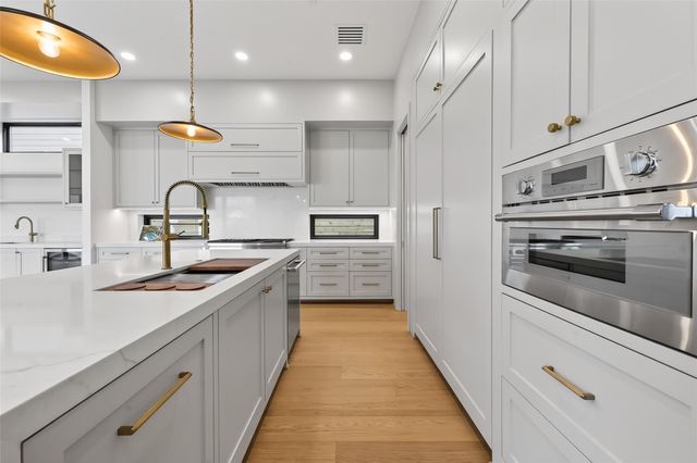 6534 Corbin Street, Houston, TX 77055