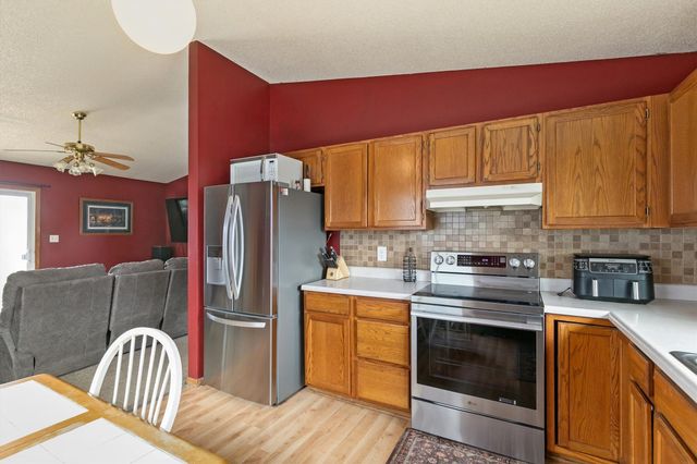 3200 SE 22nd Court, Des Moines, IA 50320
