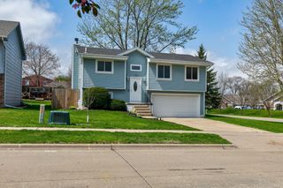 3200 SE 22nd Court, Des Moines, IA 50320