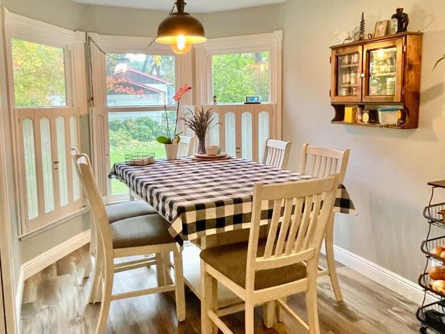 515 Clinton Rd, Jackson, CA 95642