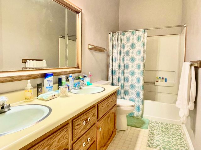 515 Clinton Rd, Jackson, CA 95642