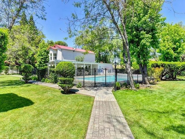 515 Clinton Rd, Jackson, CA 95642