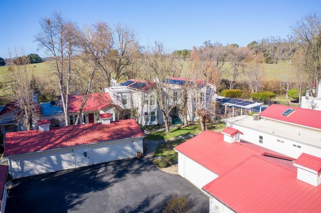 515 Clinton Rd, Jackson, CA 95642