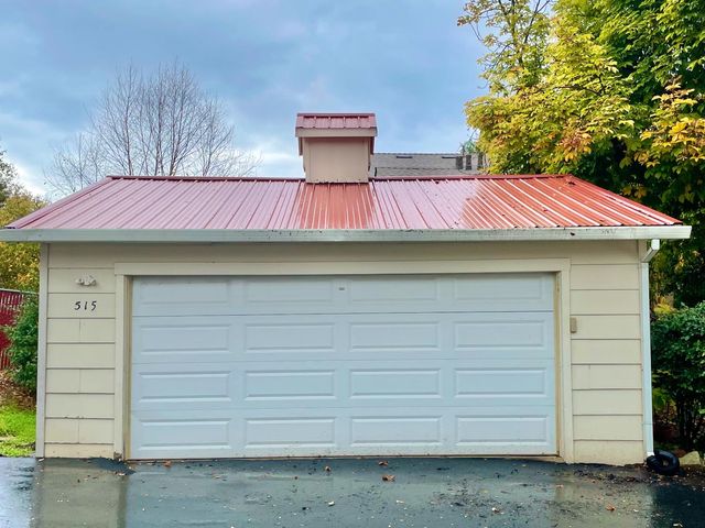 515 Clinton Rd, Jackson, CA 95642