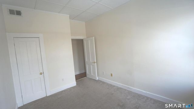 42 Woodbridge Street 42.5, Manchester, CT 06042