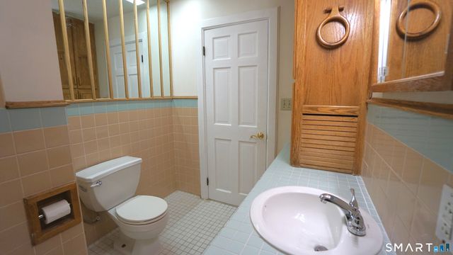 42 Woodbridge Street 42.5, Manchester, CT 06042