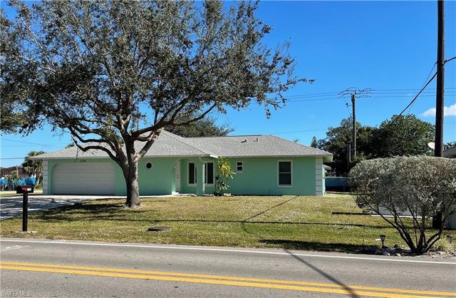 2748 44th ST SW, Naples, FL 34116