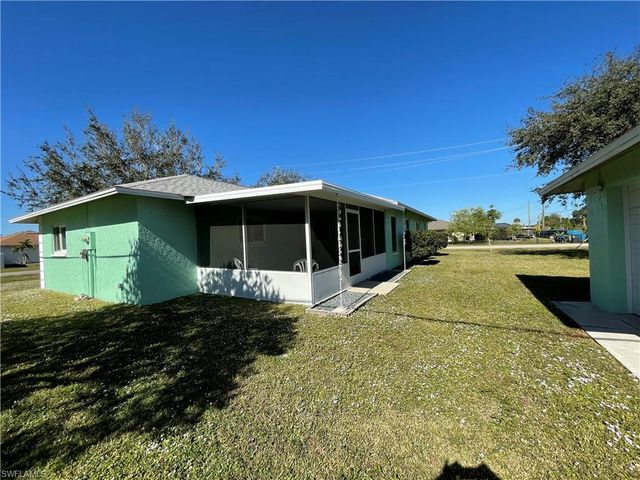 2748 44th ST SW, Naples, FL 34116