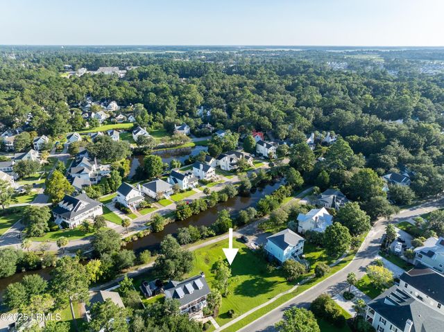 66 Petigru Drive, Beaufort, SC 29902