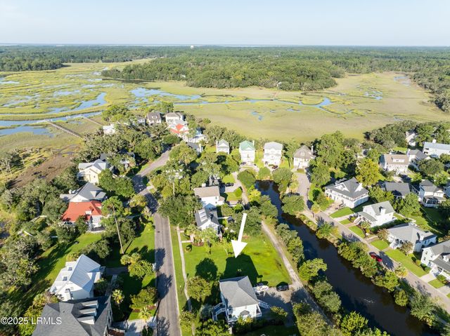 66 Petigru Drive, Beaufort, SC 29902