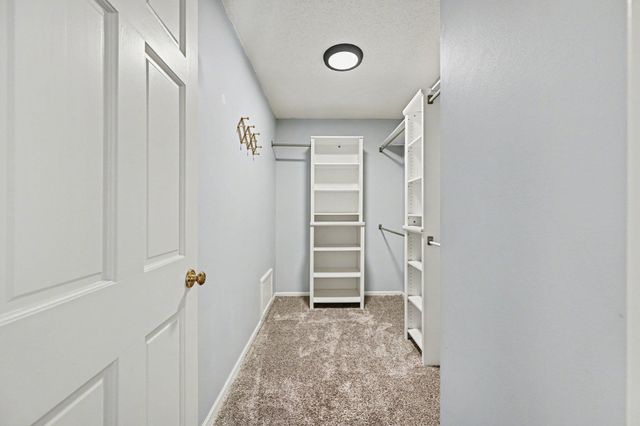 2199 Loyola Drive, Woodbury, MN 55125