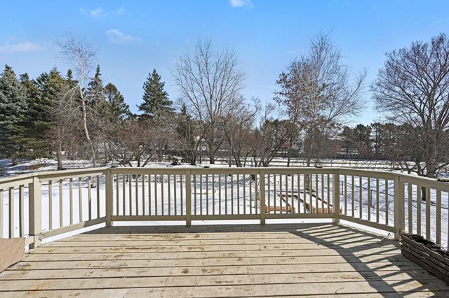 2199 Loyola Drive, Woodbury, MN 55125