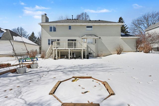 2199 Loyola Drive, Woodbury, MN 55125