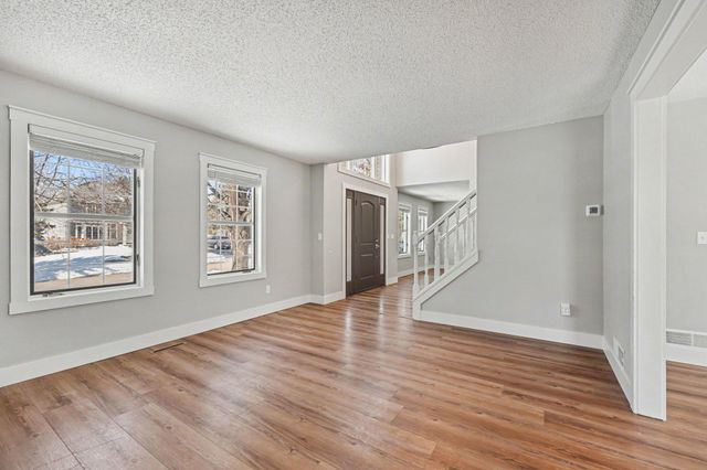 2199 Loyola Drive, Woodbury, MN 55125