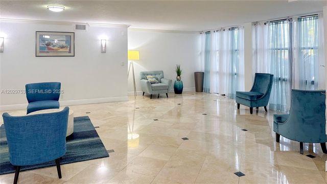 800 Parkview Drive 323, Hallandale Beach, FL 33009