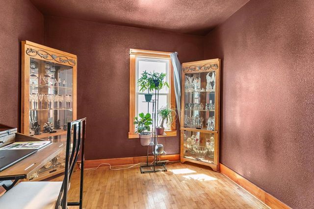 935 W 8TH AVENUE, Oshkosh, WI 54902