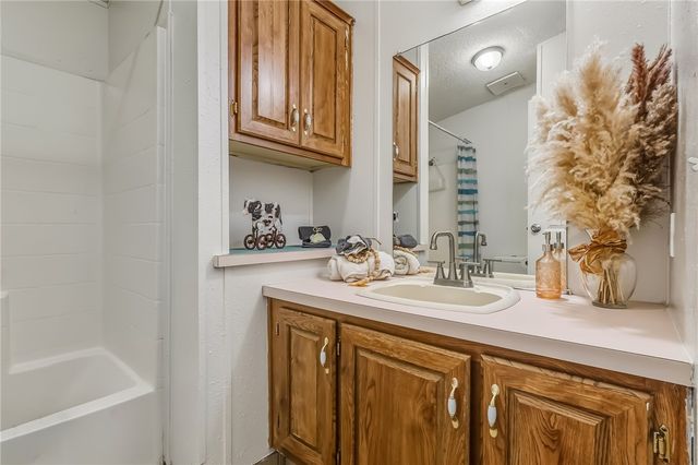 5563 S Topaz Street, Fort Mohave, AZ 86426