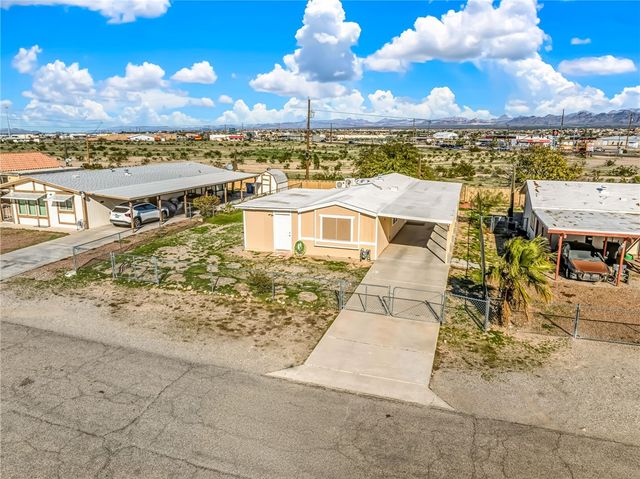 5563 S Topaz Street, Fort Mohave, AZ 86426