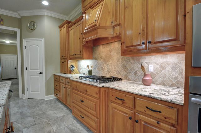 17524 W Purple Martin Ct, Baton Rouge, LA 70816