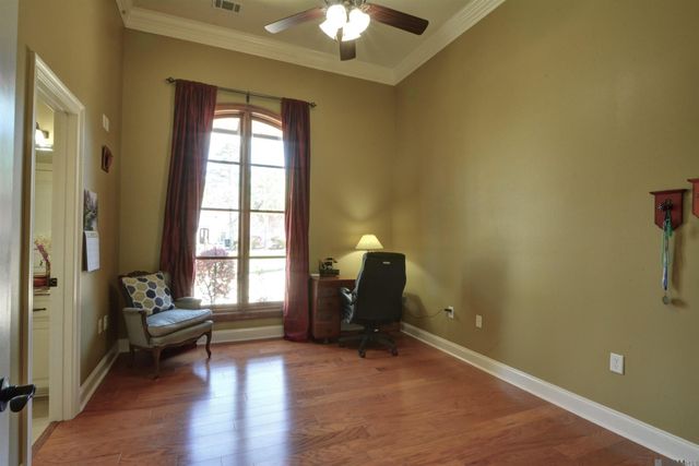 17524 W Purple Martin Ct, Baton Rouge, LA 70816