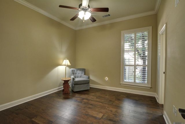 17524 W Purple Martin Ct, Baton Rouge, LA 70816