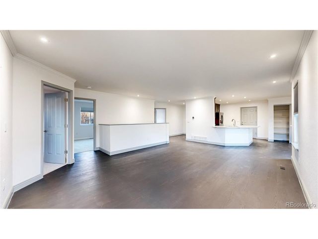 2705 S Delaware St, Englewood, CO 80110