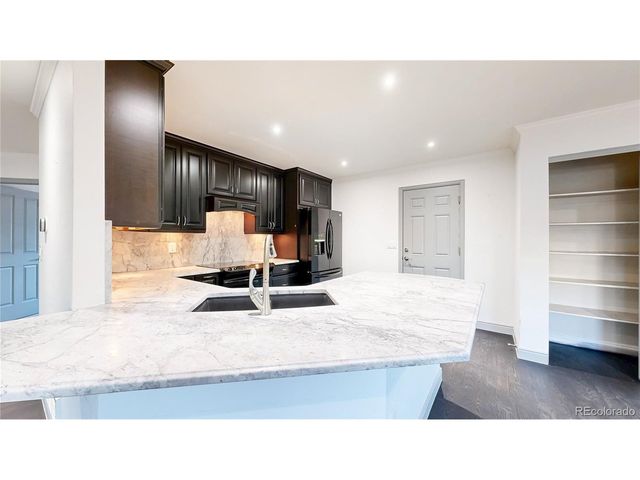 2705 S Delaware St, Englewood, CO 80110