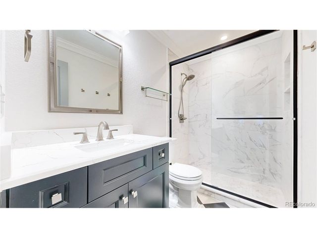 2705 S Delaware St, Englewood, CO 80110