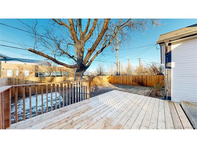 2705 S Delaware St, Englewood, CO 80110