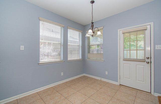 6307 S Wintersage Lane, Houston, TX 77066