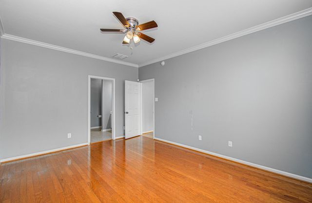 6307 S Wintersage Lane, Houston, TX 77066