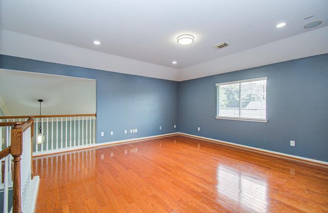 6307 S Wintersage Lane, Houston, TX 77066