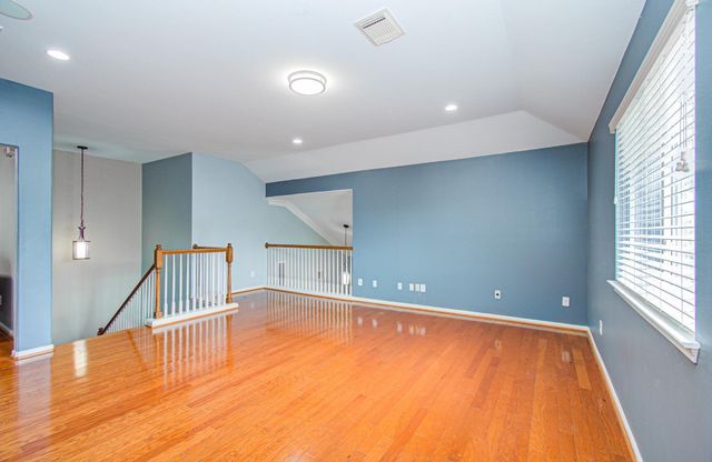 6307 S Wintersage Lane, Houston, TX 77066