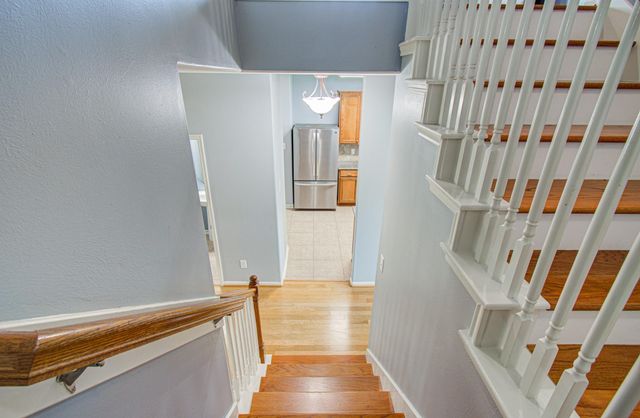 6307 S Wintersage Lane, Houston, TX 77066