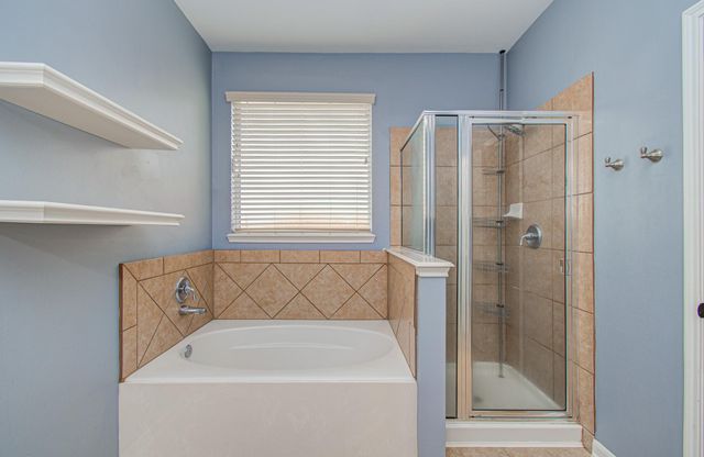 6307 S Wintersage Lane, Houston, TX 77066