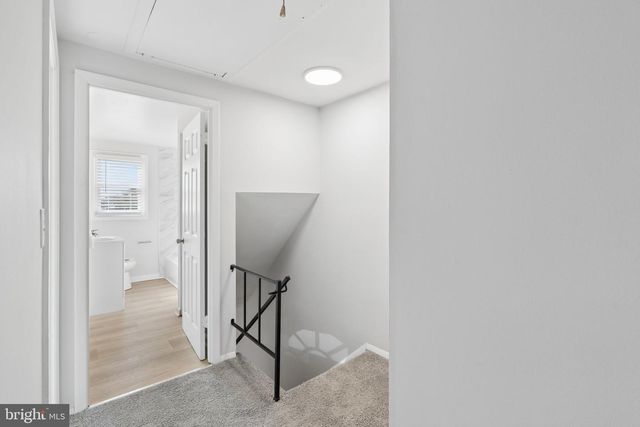 1006 MIDDLEBOROUGH RD, Baltimore, MD 21221