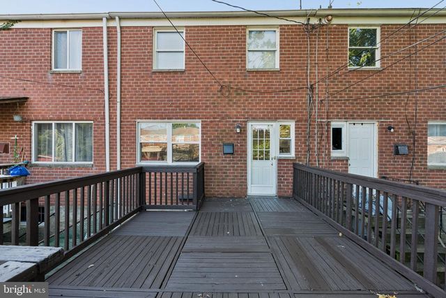 1006 MIDDLEBOROUGH RD, Baltimore, MD 21221