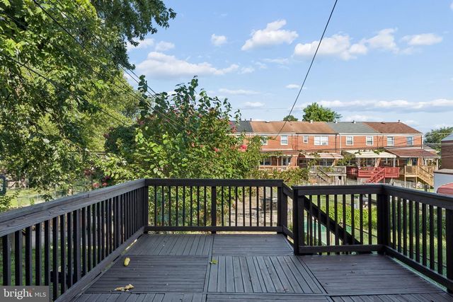1006 MIDDLEBOROUGH RD, Baltimore, MD 21221