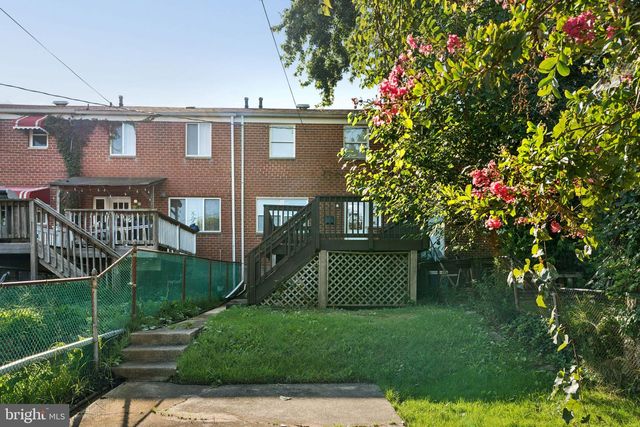 1006 MIDDLEBOROUGH RD, Baltimore, MD 21221