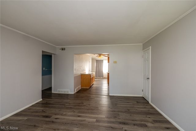 6117 Ira Avenue, Brooklyn, OH 44144