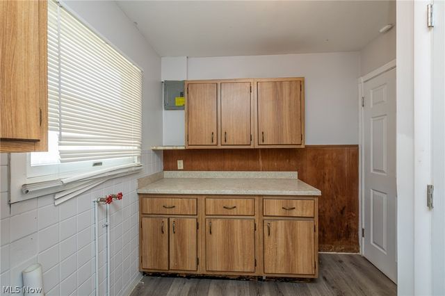 6117 Ira Avenue, Brooklyn, OH 44144