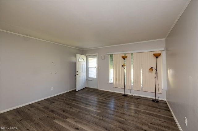 6117 Ira Avenue, Brooklyn, OH 44144