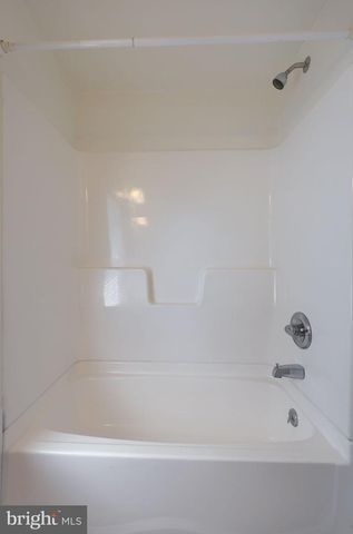 1746 TEMPLE AVE, Lancaster, PA 17603