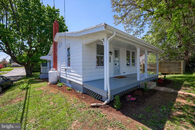 1746 TEMPLE AVE, Lancaster, PA 17603